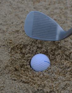 How to play with a plugged lie in a bunker