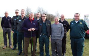East Midlands: Golfer thanks life-savers after 18th hole heart attack
