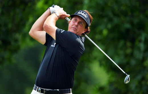 PGA Golf: Mickelson keeps faith in no-driver, extra wedge