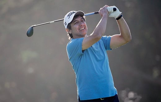 Comedian Ray Romano stumps up after bet with young fan