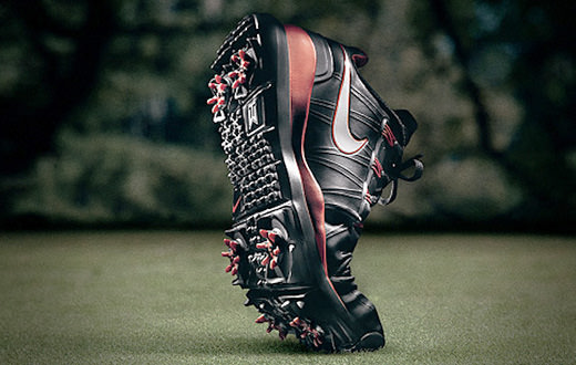 Tiger Woods unveils Nike's latest lightweight shoe