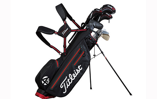 Equipment: Titleist go light with 4UP Stand Bag