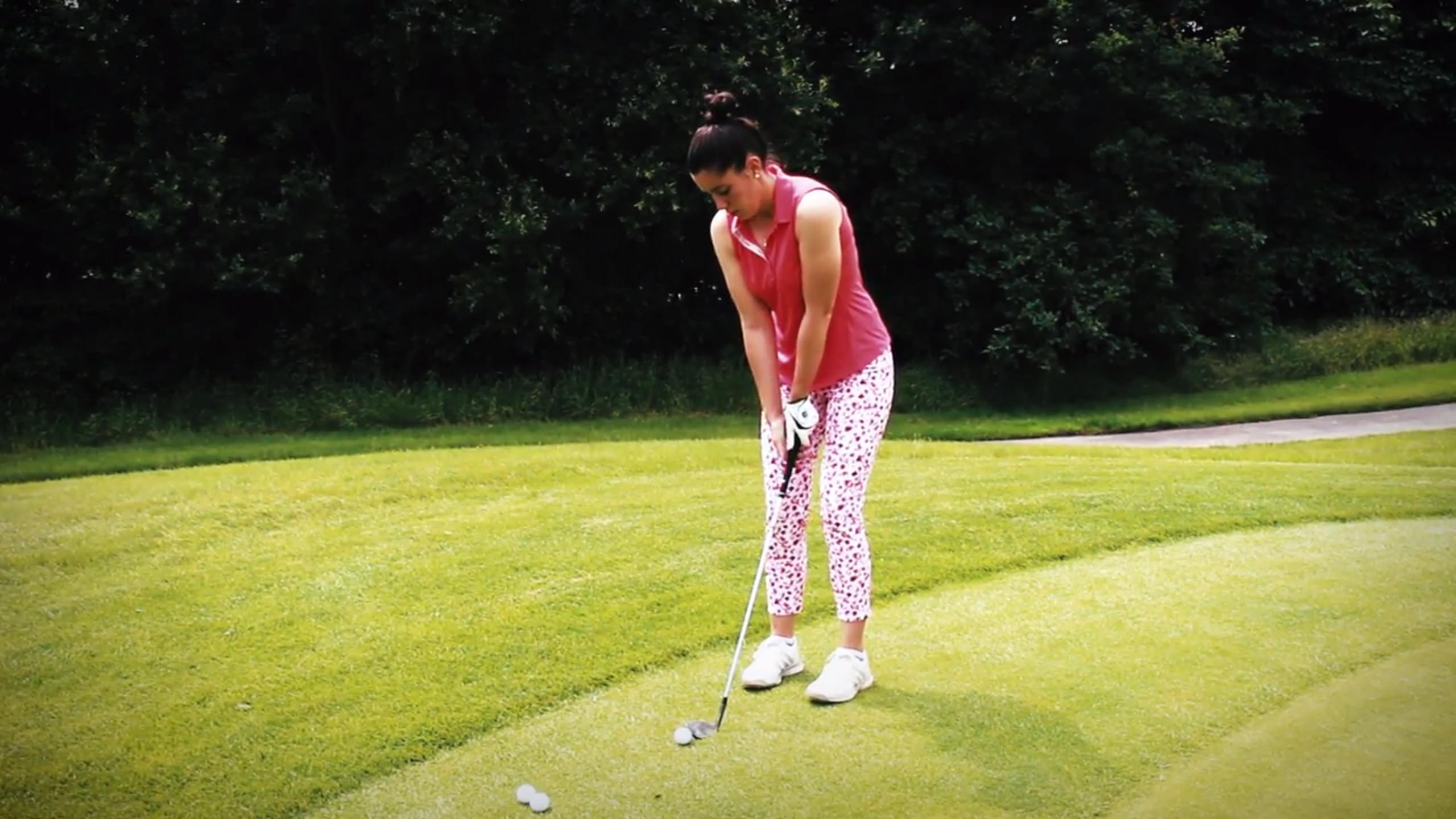 Tips: Chipping confidently around the green