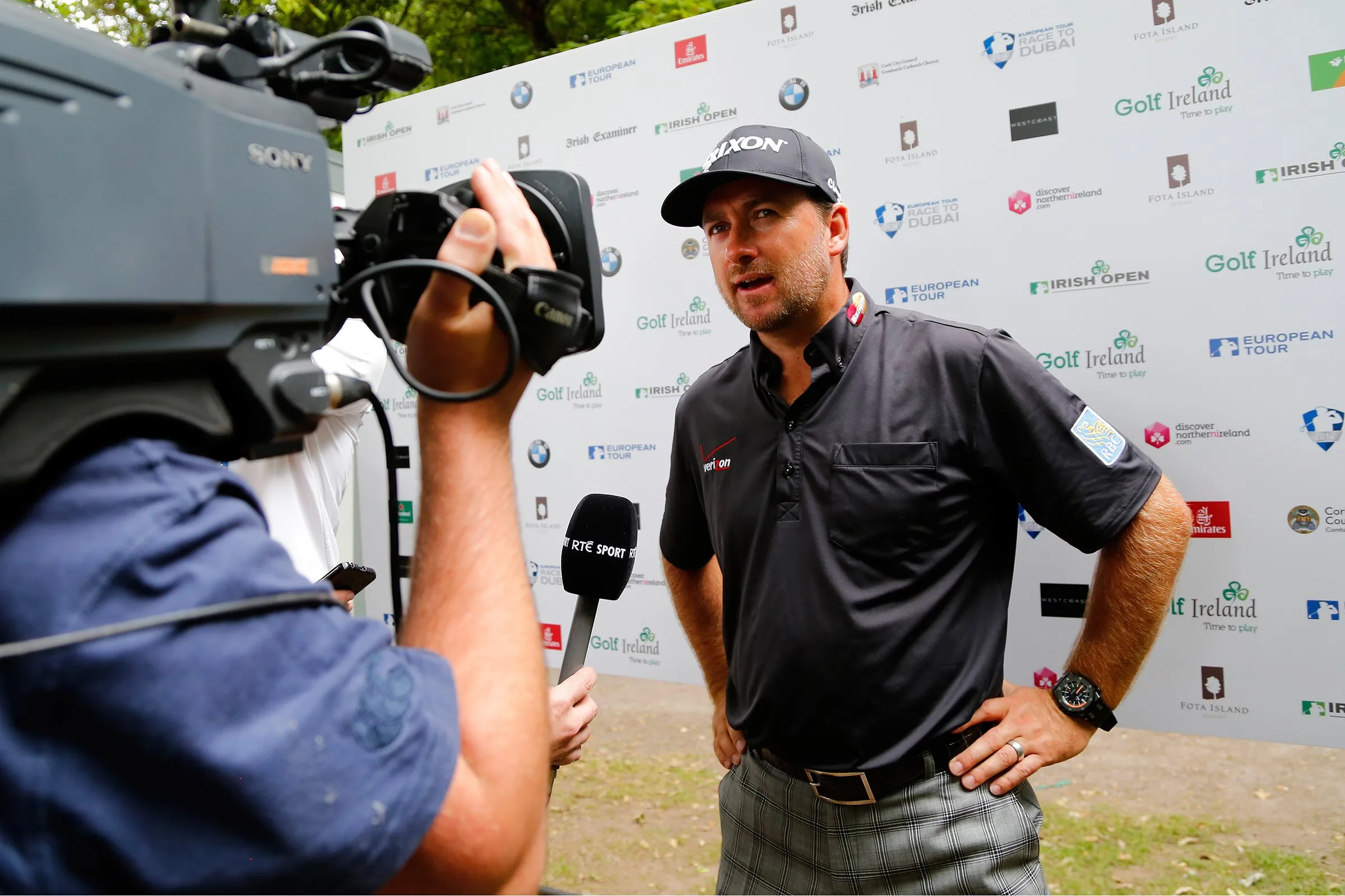 The art of interviewing a Tour pro