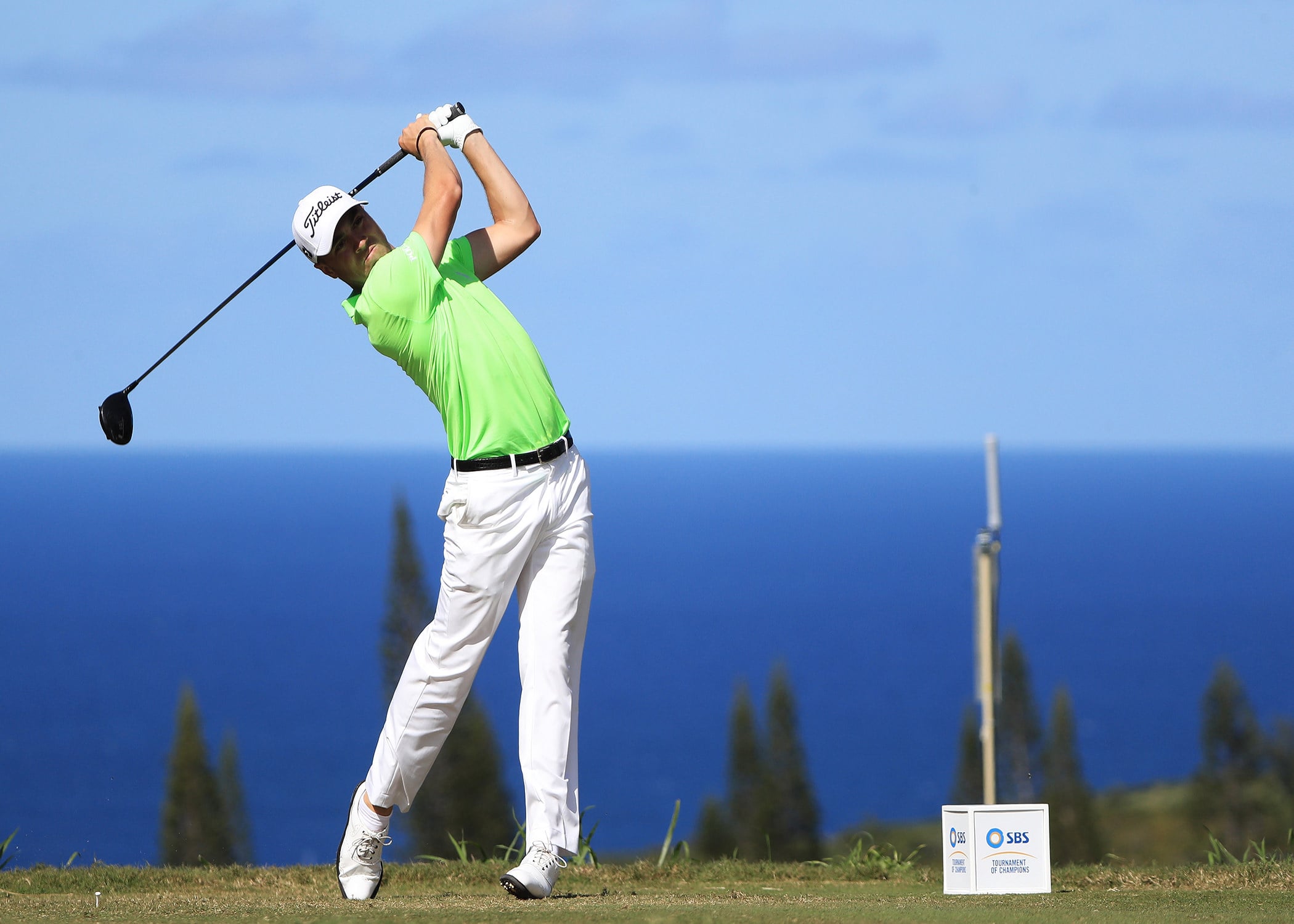Justin Thomas cleans up at Kapalua for his third win on Tour