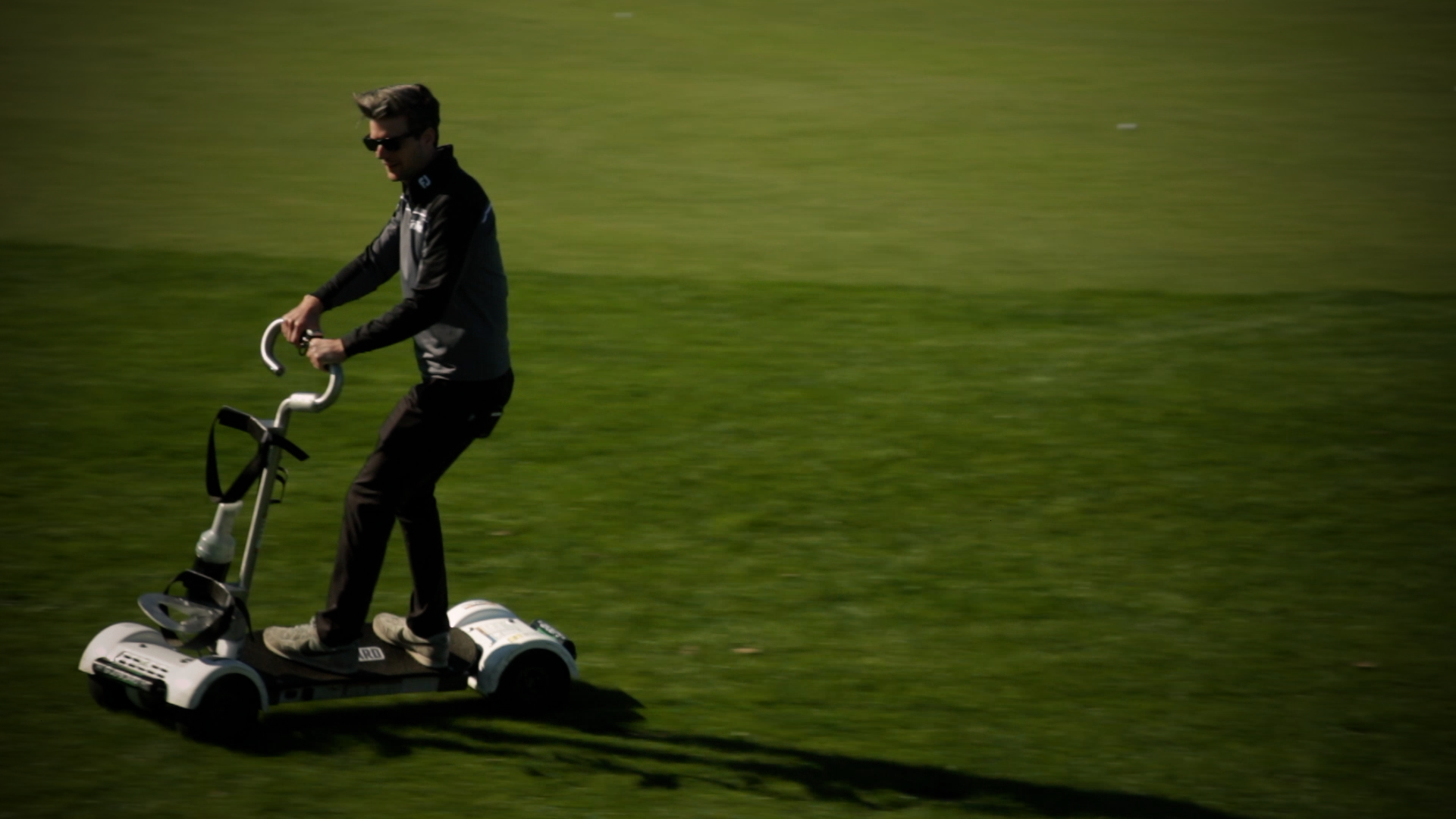 Golf Gadgets: Surf round the course on the GolfBoard