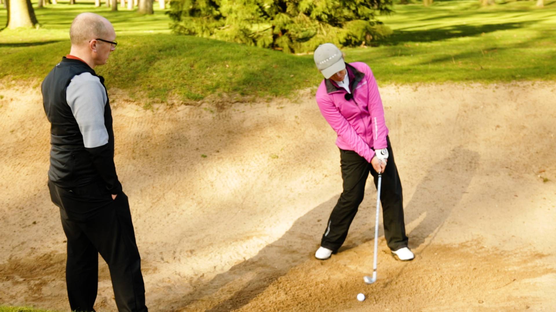 Sophie Walker: How to get out of fairway bunkers