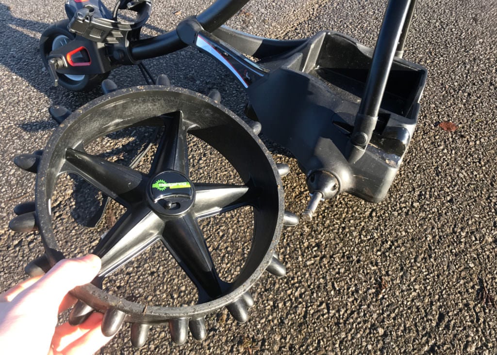 hedgehog winter trolley wheels