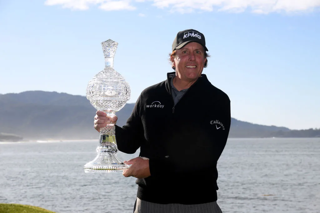 2019 AT&T Pebble Beach Pro-Am leaderboard