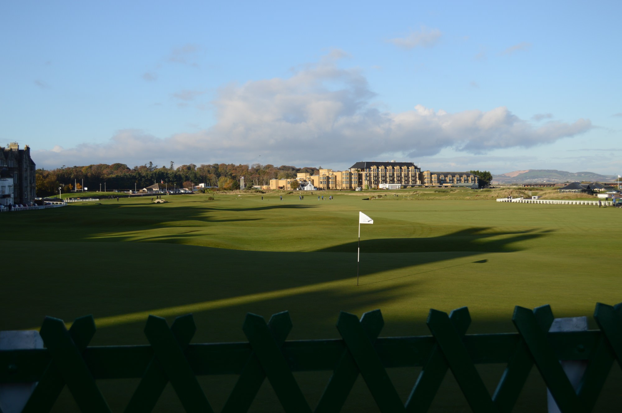 St Andrews Old Course queue