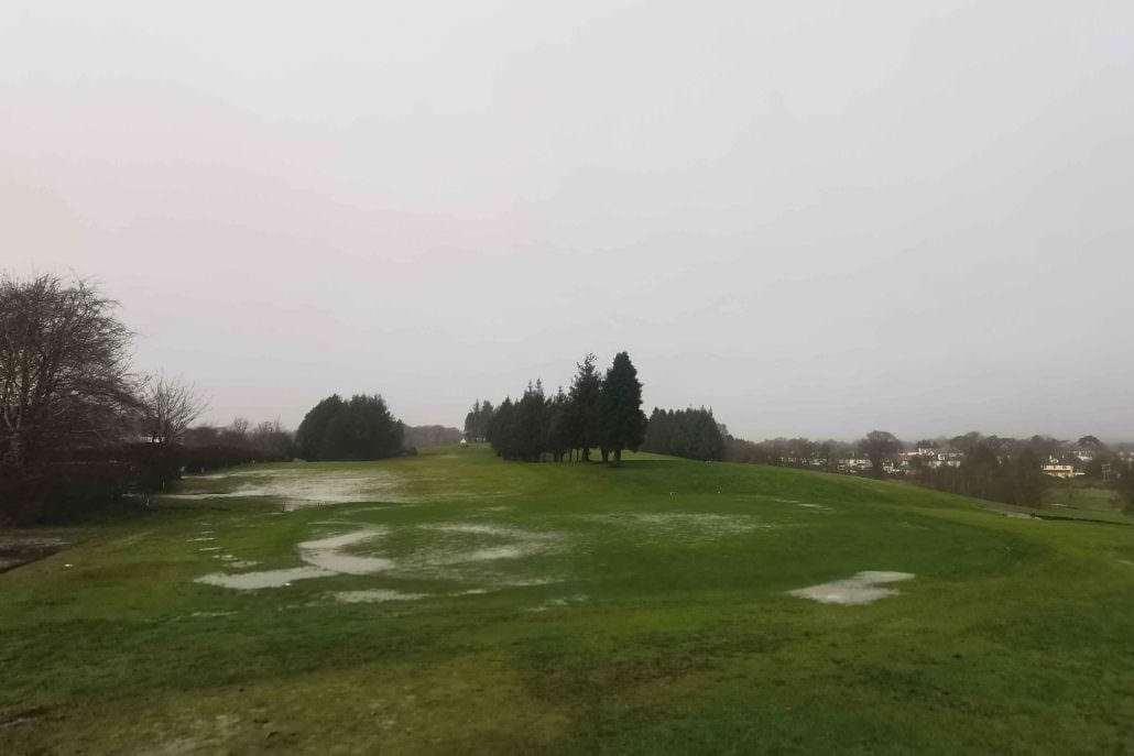 winter golf
