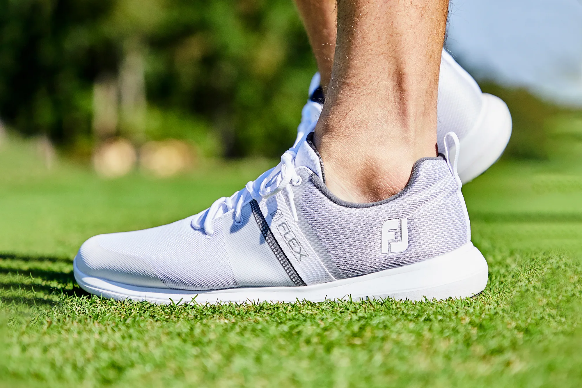 Buying Guides: Best FootJoy golf shoes