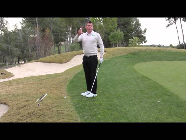 How to putt with a rescue club from just off the green