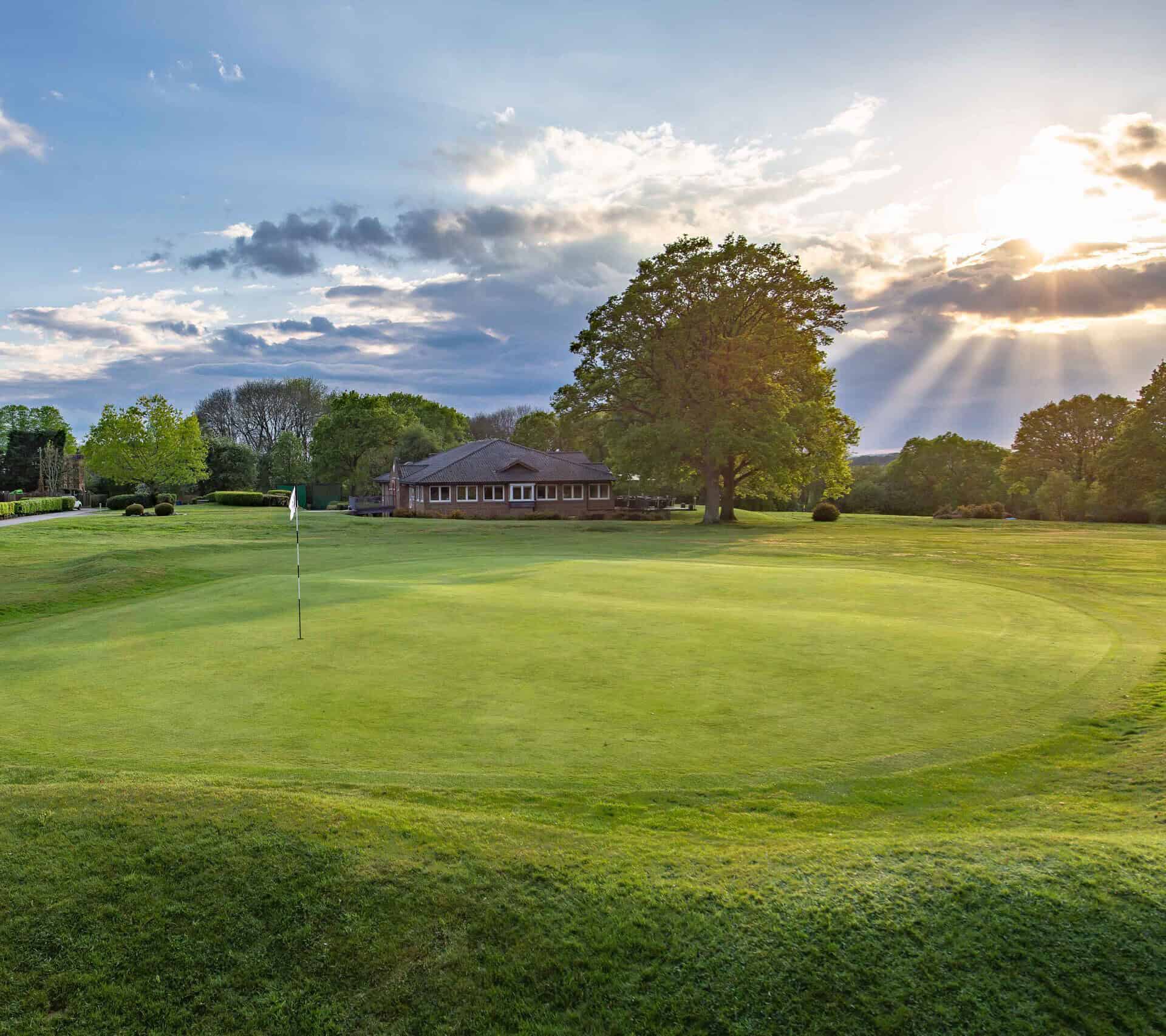 This golf club's ingenious way of dealing with their membership waiting list