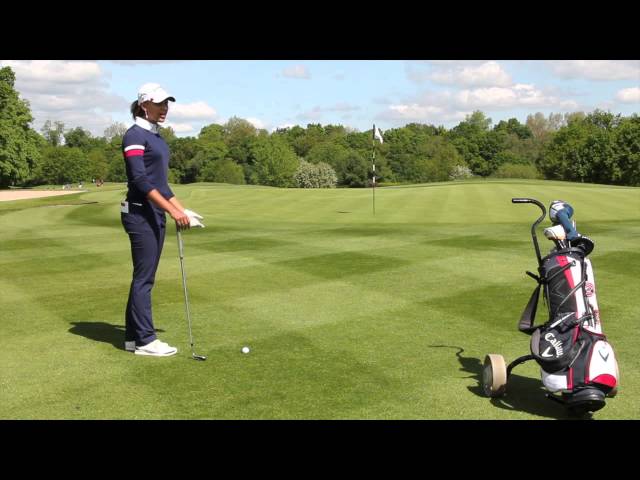 How to use the bounce of the wedge for more spin