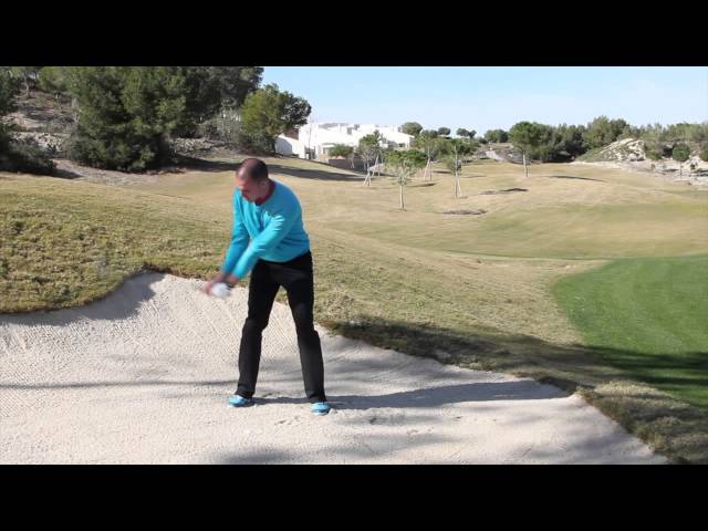 How to play with a plugged lie in a bunker