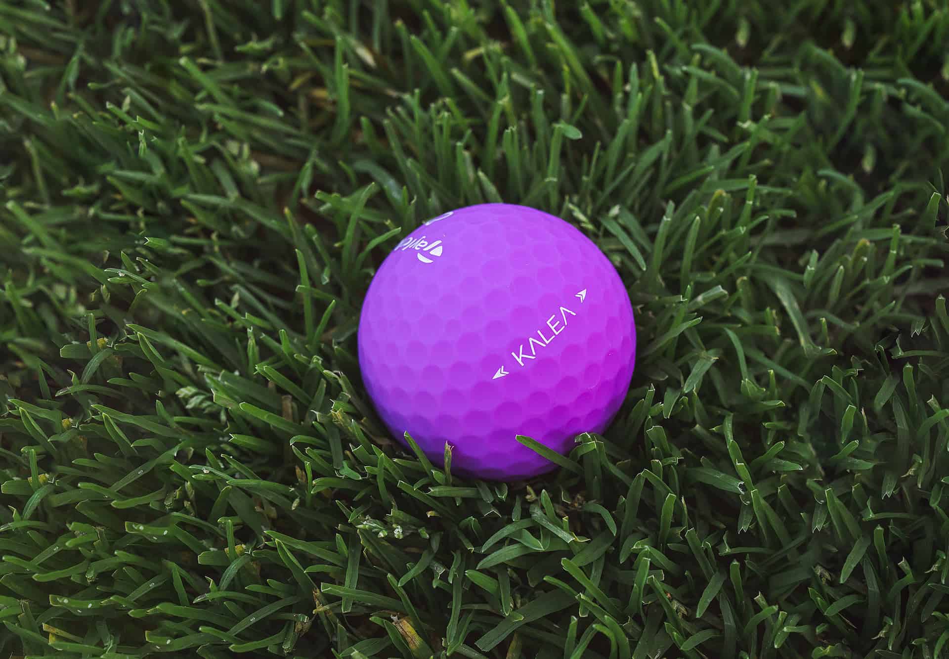 taylormade golf balls