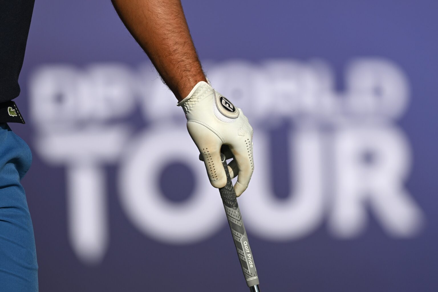 What size golf glove should I wear? National Club Golfer