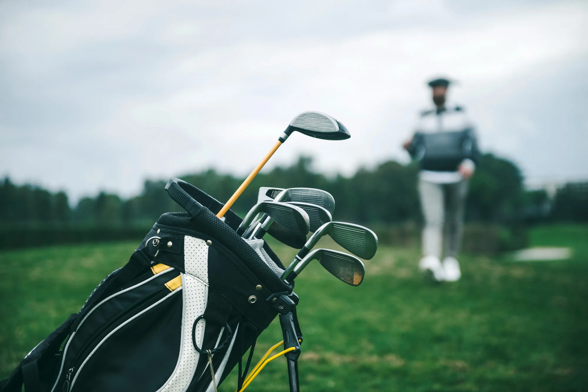 Buying Guides: Best lightweight golf bags