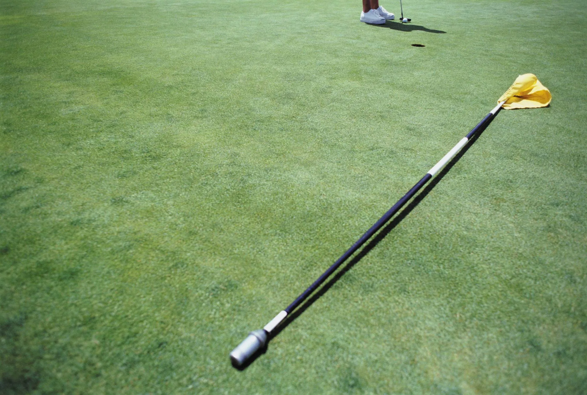 golf flagstick rule