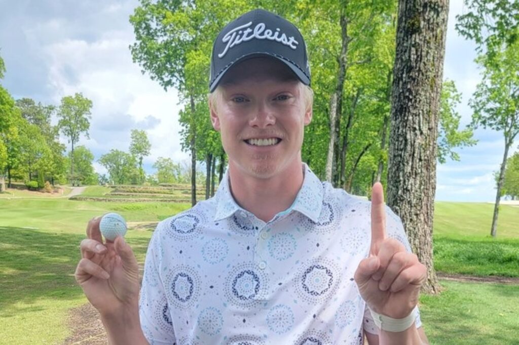 Tour player marks incredible week with an ace on Korn Ferry Tour