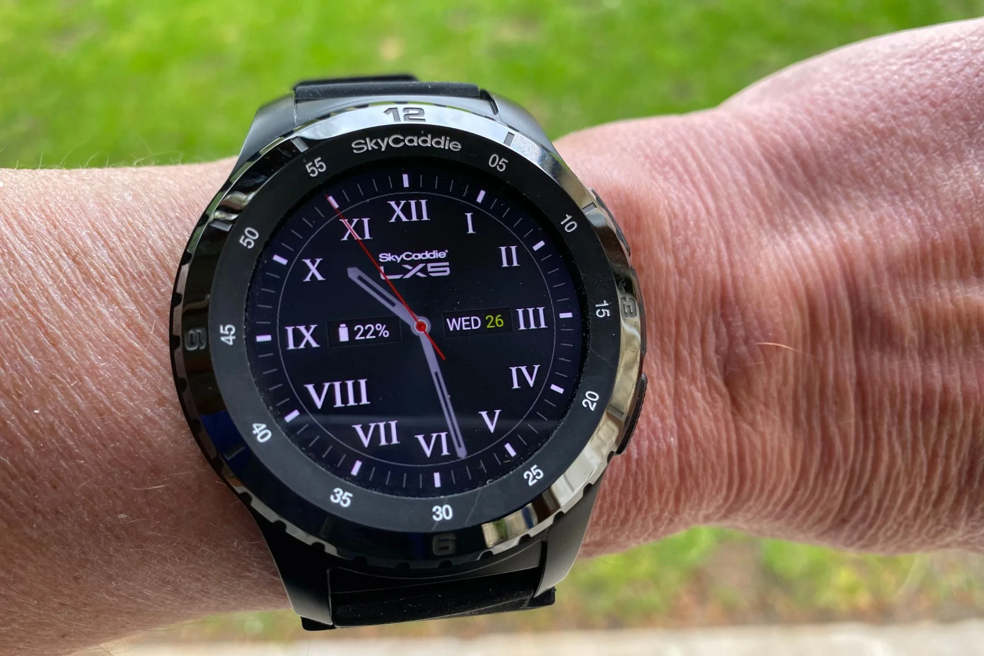 SkyCaddie LX5 GPS watch review