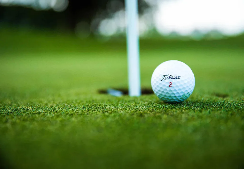 Find Incredible Golf Deals Online Easily