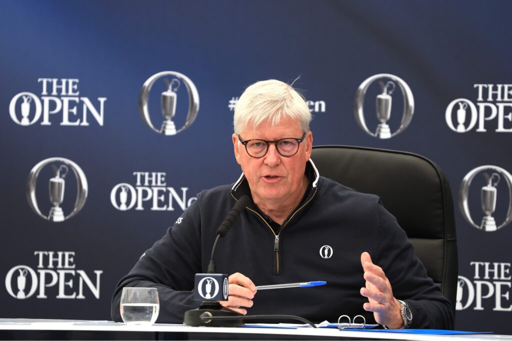 Universal golf ball roll back will reduce distance for everyone