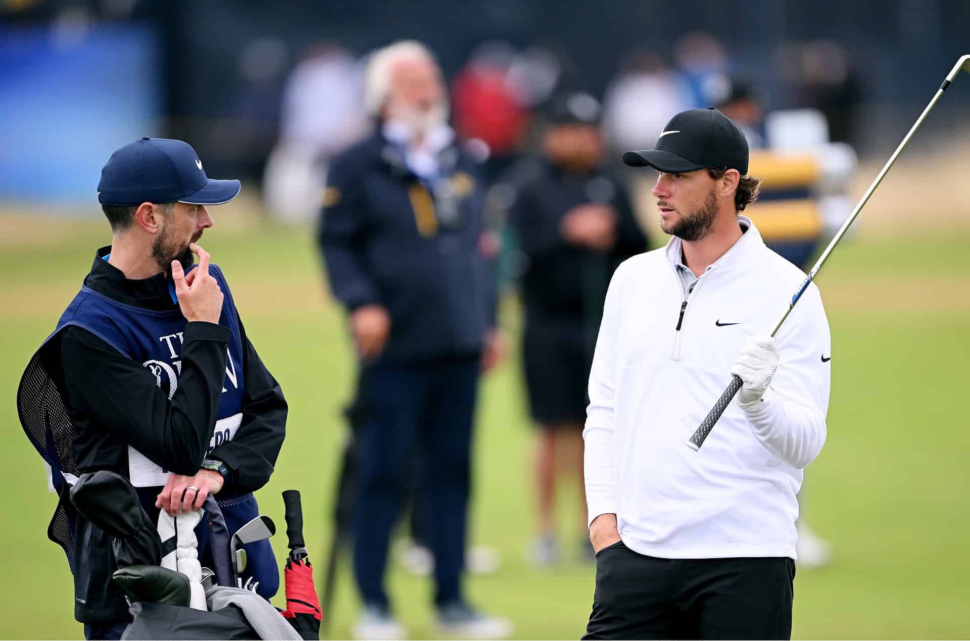 thomas pieters out of bounds