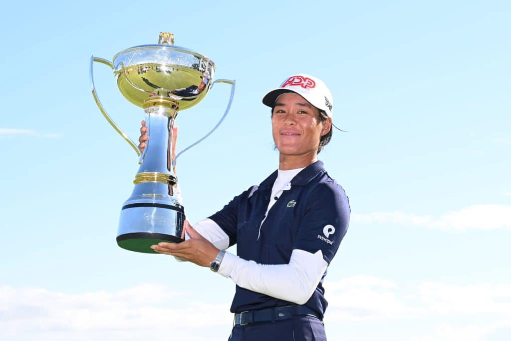 What golf balls do LPGA players use