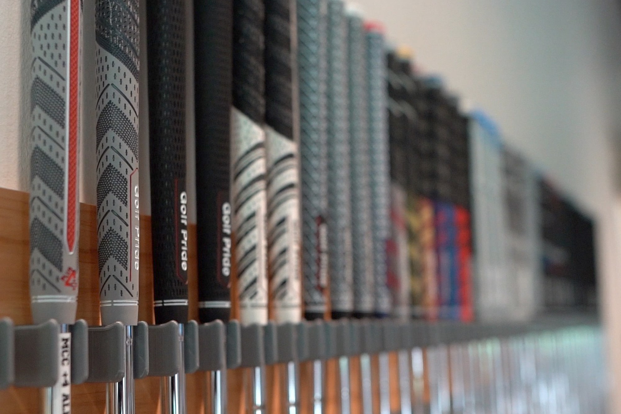 Are worn golf grips affecting your scoring?