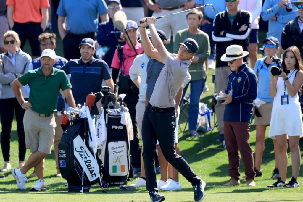 left or right handed golf clubs