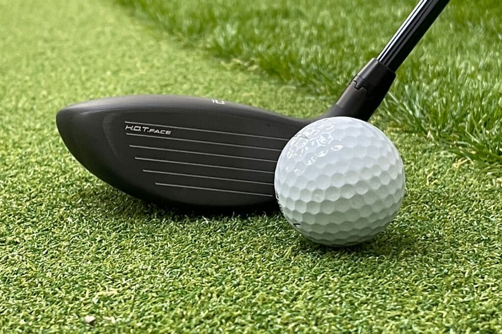 The Cobra dark Speed LS is a stunningly good looking fairway wood. The LS model is the player's club in this range. We see how it performs.