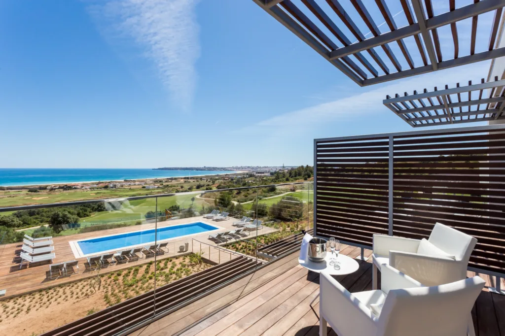 Palmares Ocean Living Golf balcony