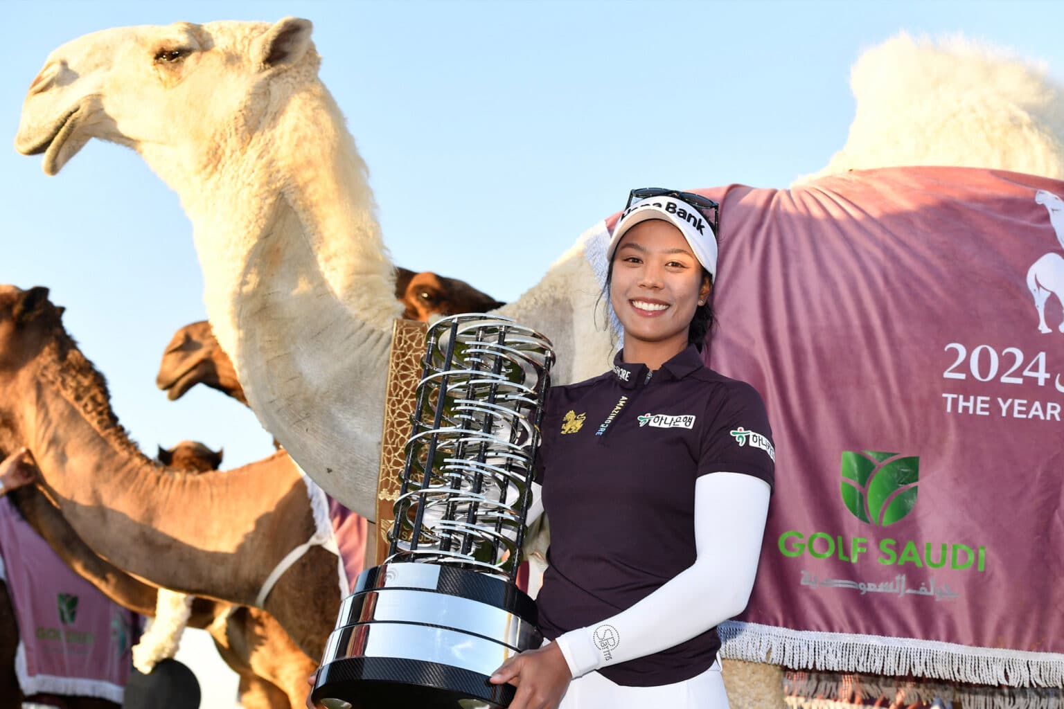 Patty Tavatanakit WITB What's in Patty Tavatanakit's bag? National