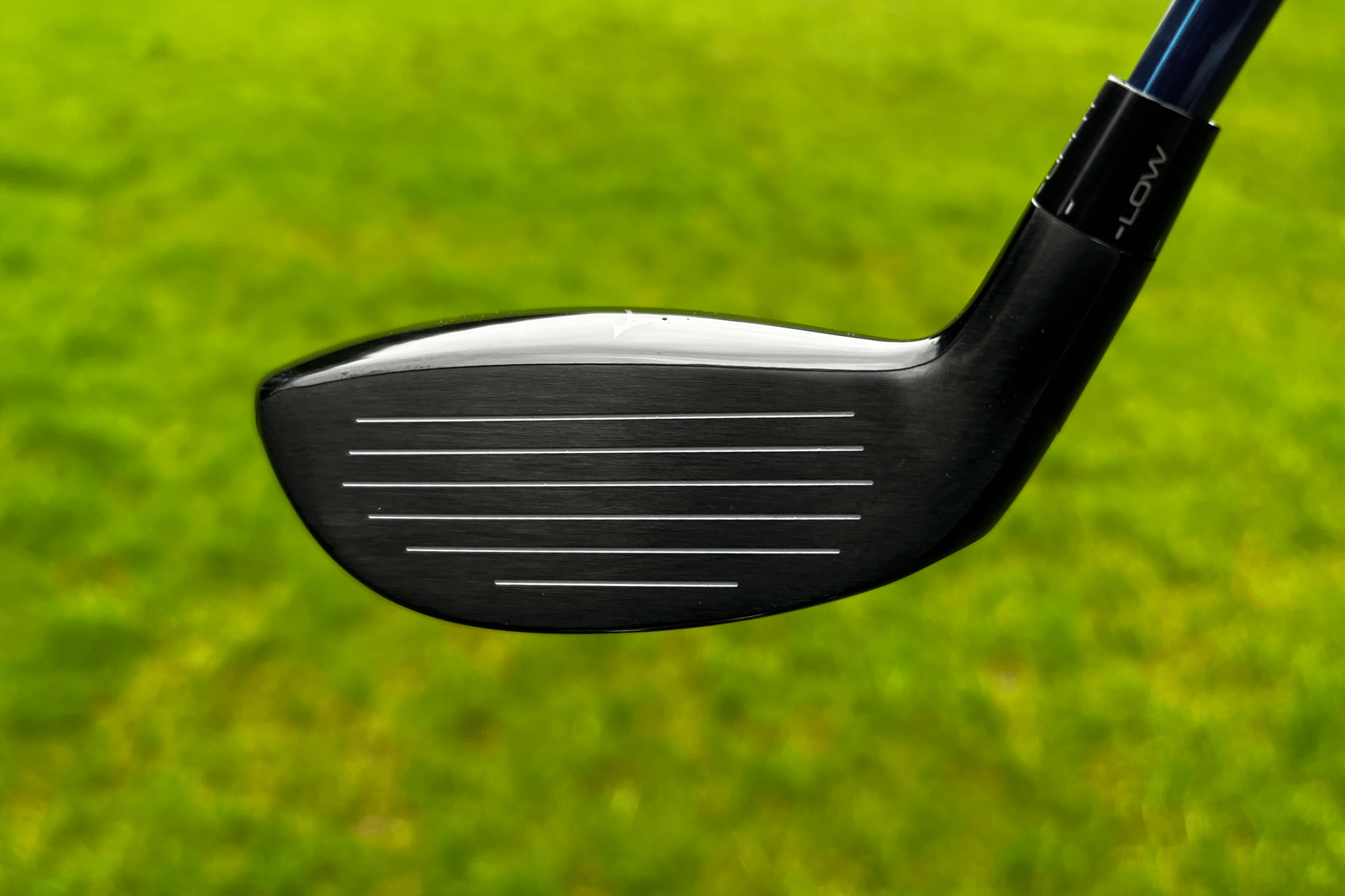 mizuno st-max hybrid