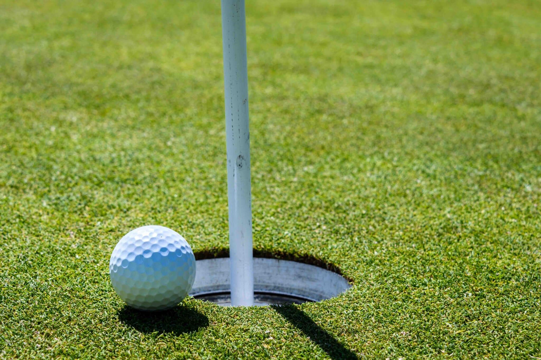 Golf hole whs rules this banned accessory has got a reprieve