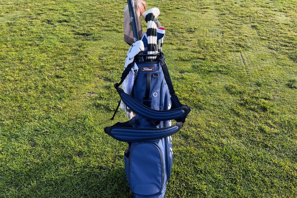titleist carry bag