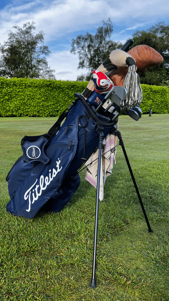 titleist players 4 stand bag