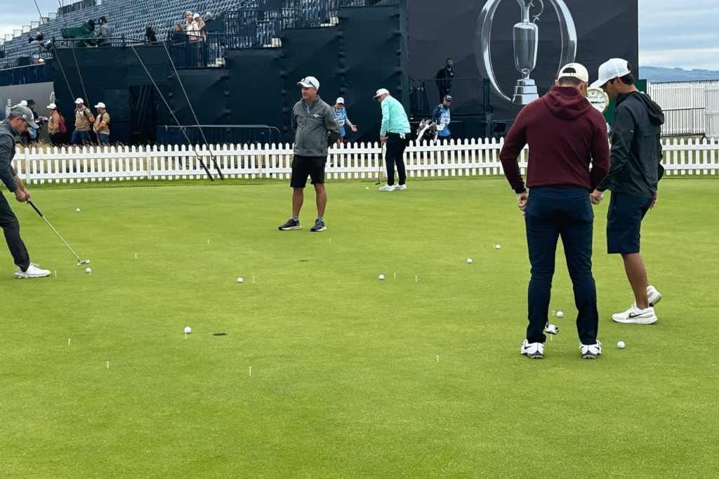 Rory McIlroy using the spiral putting drill.
