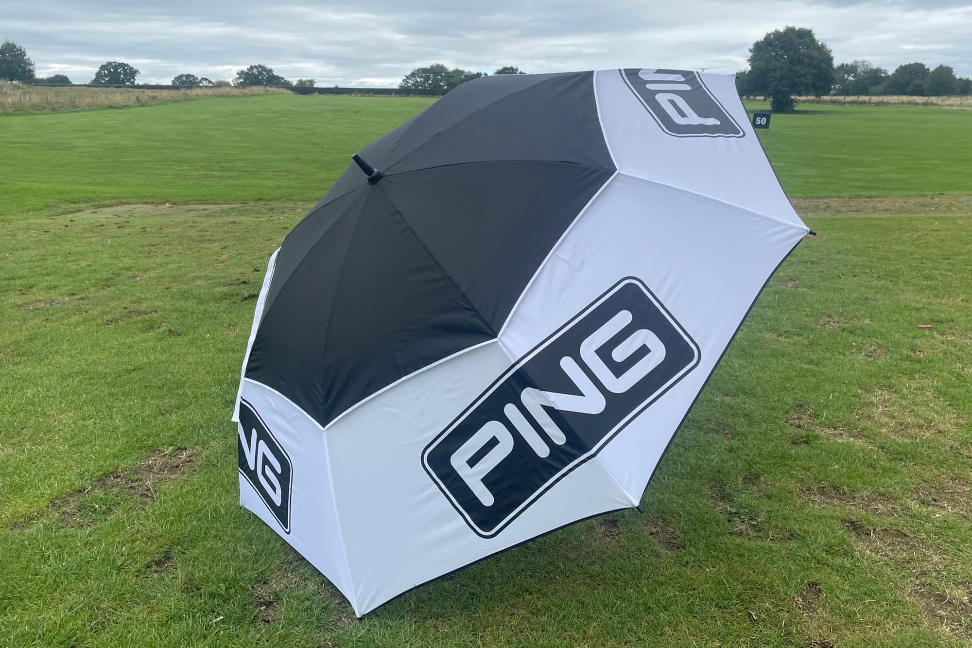 Ping Tour Umbrella 68” review: Your rainy day saviour