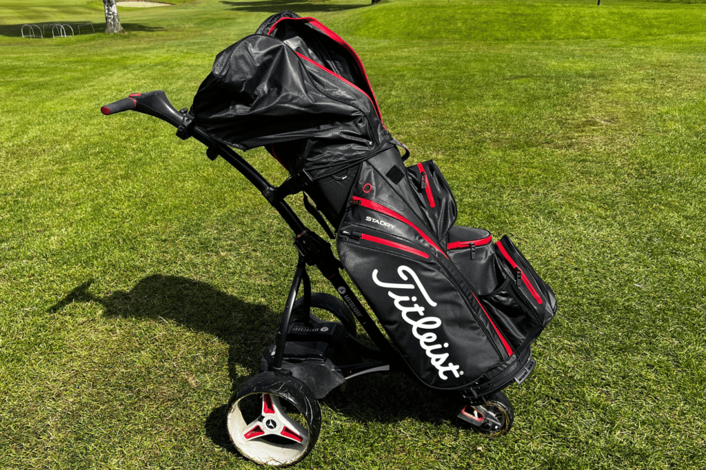 titleist golf bags