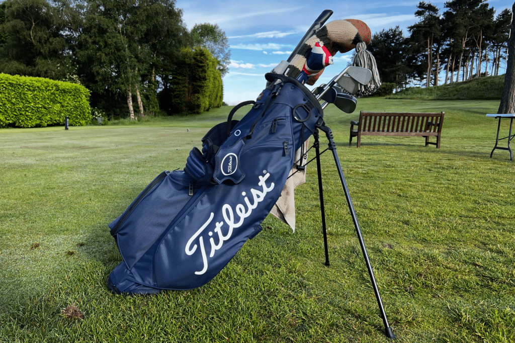titleist golf bags
