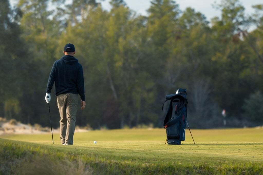 tiger woods sun day red