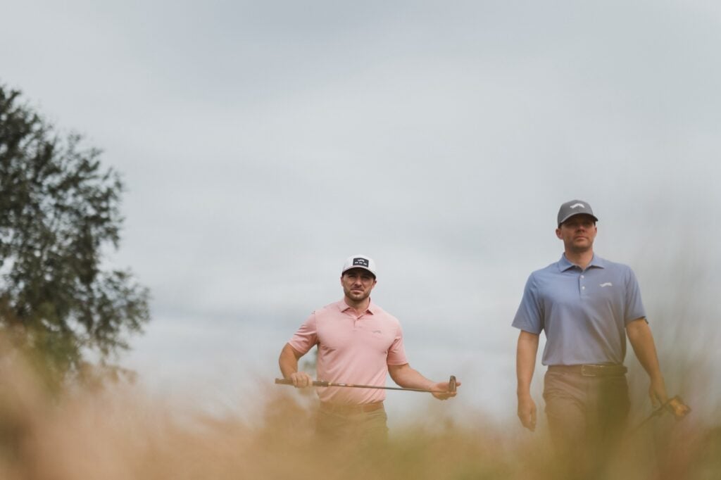 tiger woods sun day red