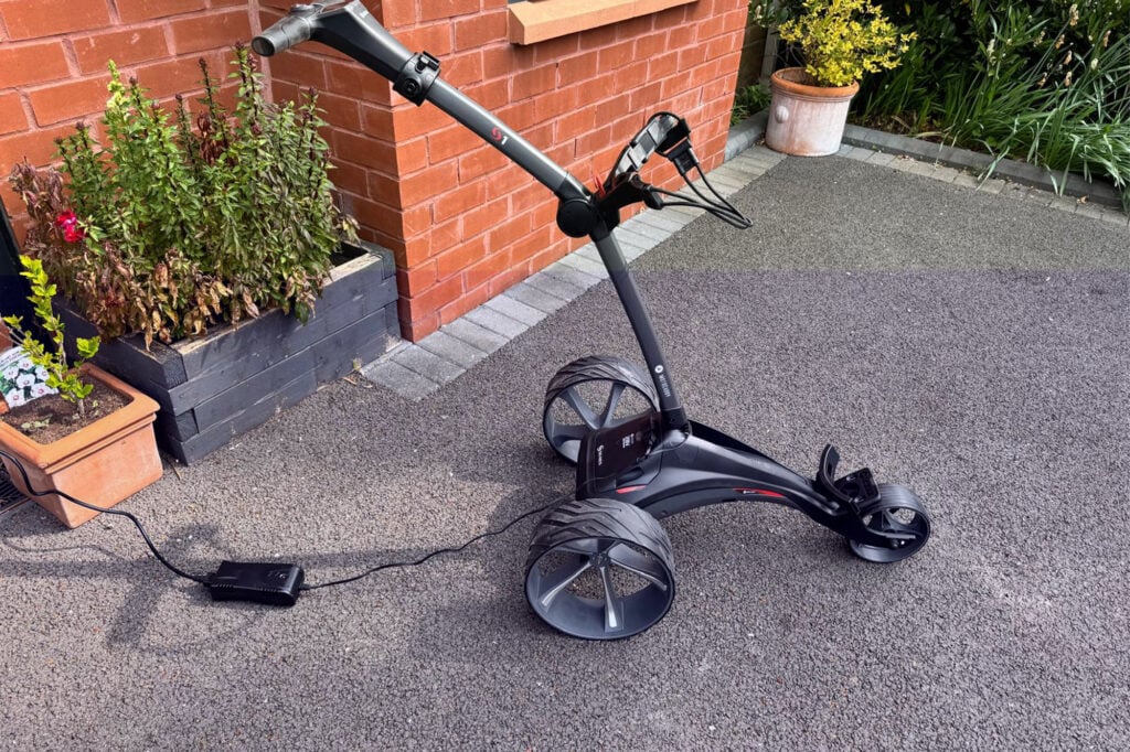 motocaddy s1 2025 electric golf trolley