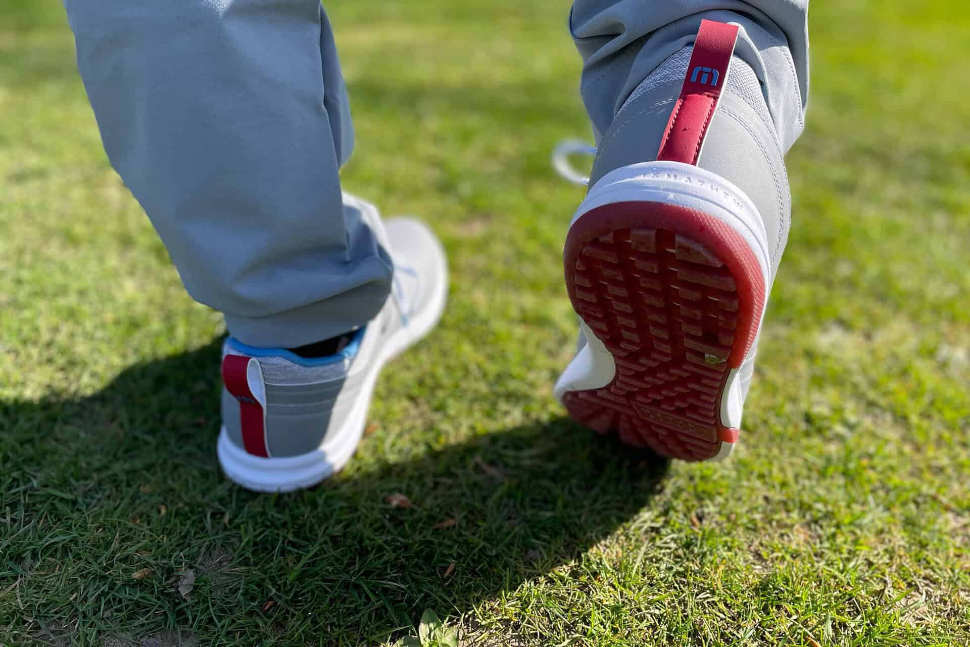 新品　TRAVISMATHEW DAILY PRO HYBRID PLUS TravisMathew Daily Pro Hybrid Plus Weather Resistant Golf