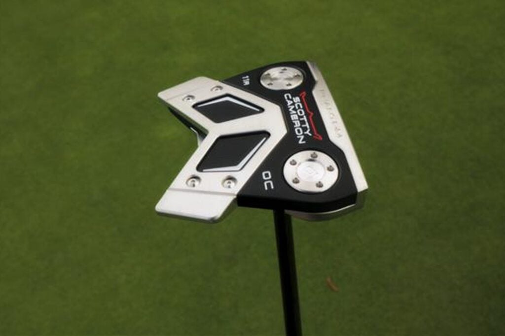 Scotty Cameron Phantom 11R OC PutterÂ | Source: NCG