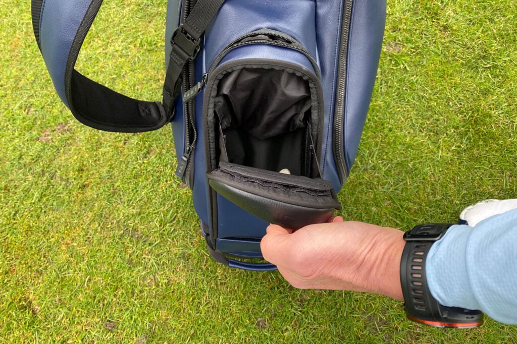 Ping Reserve stand bag front pocket | Source: NCG