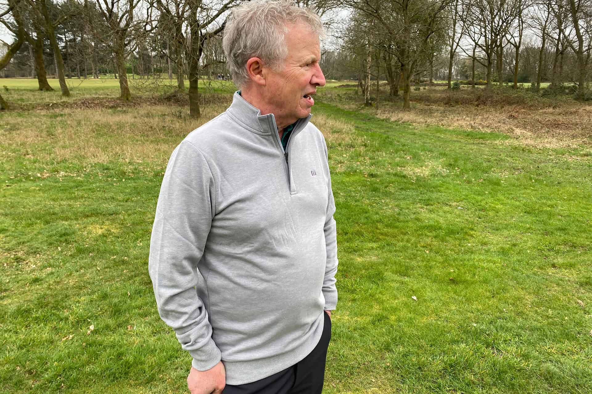 TravisMathew Cloud sweater quarter zip | Source: NCG